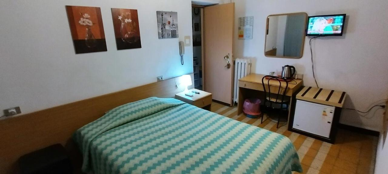 Hotel Major Gênes Extérieur photo